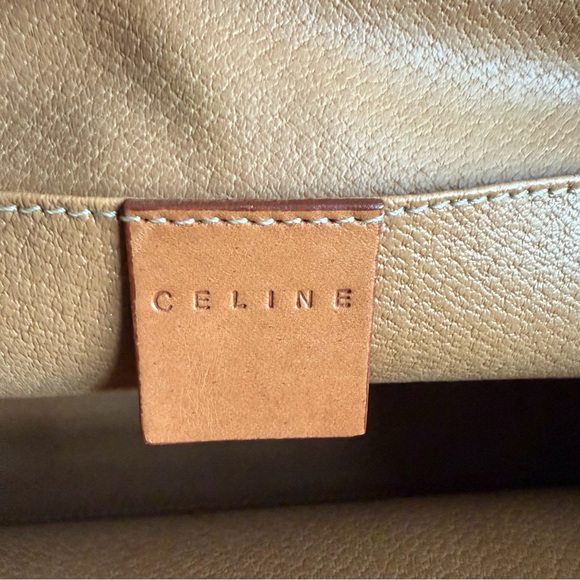 Authentic vintage Celine Macadam clutch on strap - Picture 11 of 15